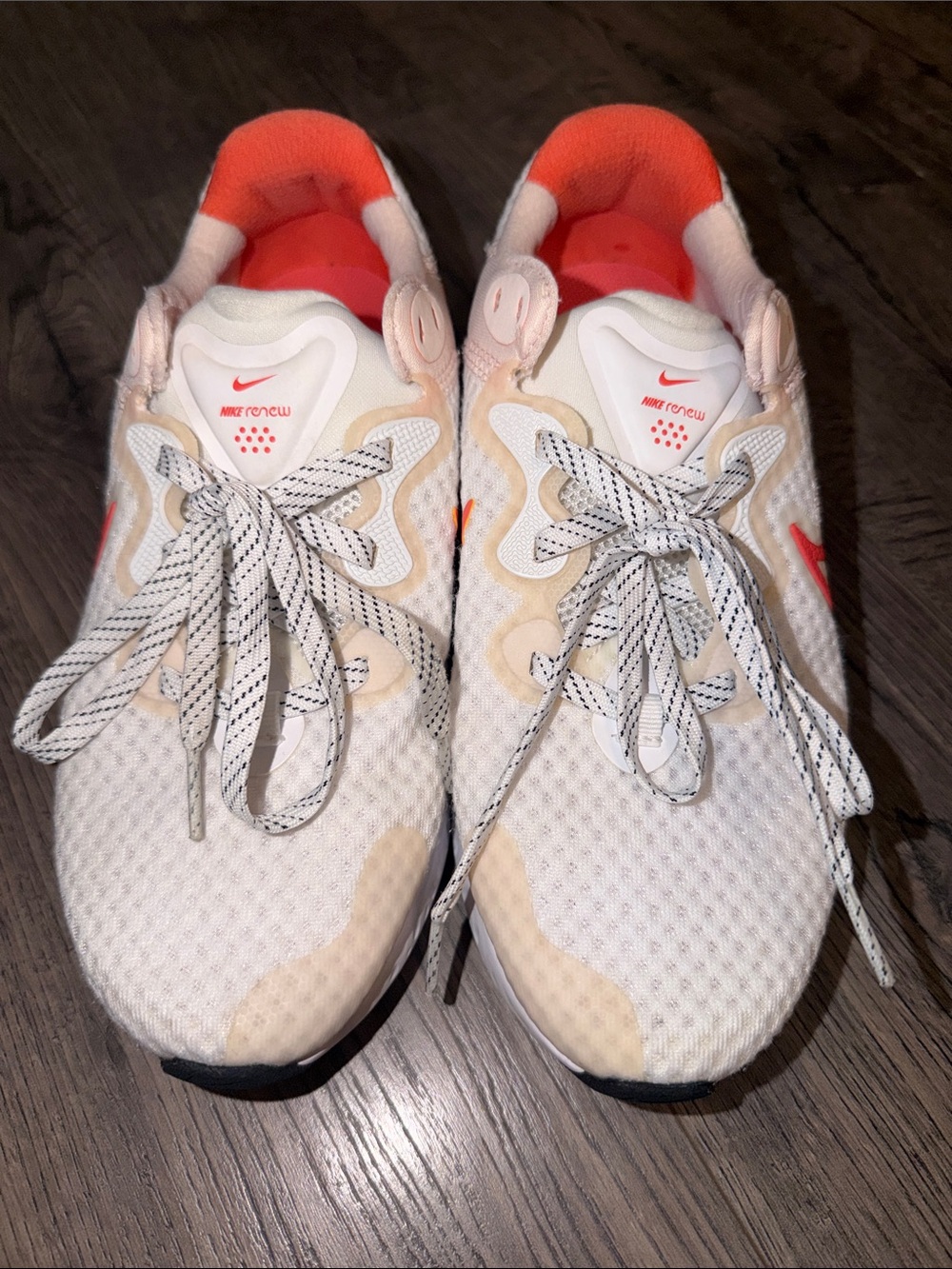 Nike Women's Running Sneakers in White & Coral 7.5 Woman